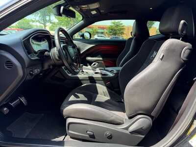 2019 Dodge Challenger, $34700. Photo 9