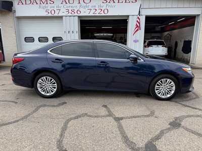 2013 Lexus ES 350, $13500. Photo 2