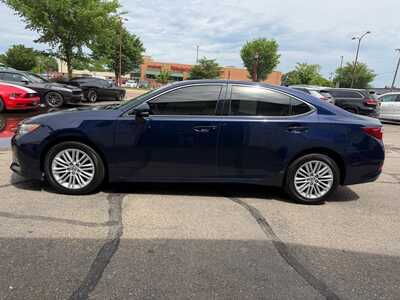2013 Lexus ES 350, $13500. Photo 5