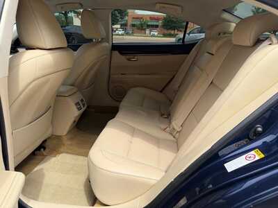 2013 Lexus ES 350, $13500. Photo 8