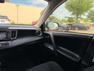 2017 Toyota RAV4, $17500. Photo 12