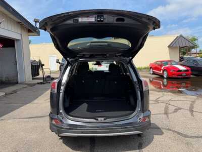 2017 Toyota RAV4, $17500. Photo 7