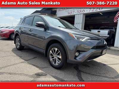 2017 Toyota RAV4, $17500. Photo 1
