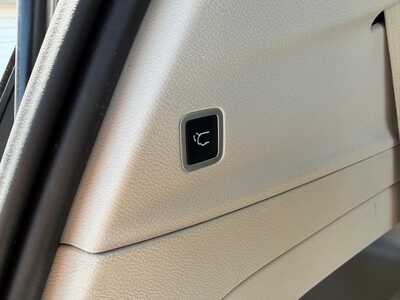 2023 Chrysler Voyager, $22400. Photo 9