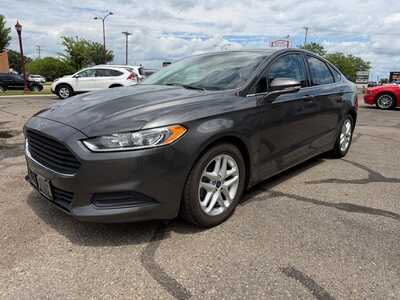 2015 Ford Fusion, $10500. Photo 4