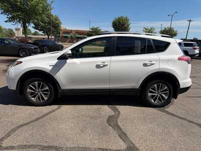 2017 Toyota RAV4, $16900. Photo 5