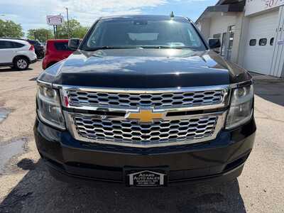 2020 Chevrolet Tahoe, $26900. Photo 3
