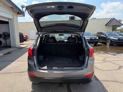 2015 Hyundai Tucson, $6900. Photo 8