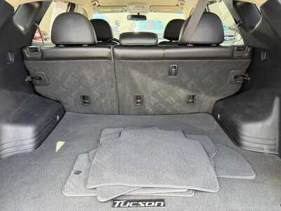 2015 Hyundai Tucson, $6900. Photo 9