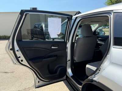 2016 Honda CR-V, $12900. Photo 11