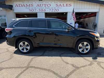 2016 Toyota Highlander, $19700. Photo 2