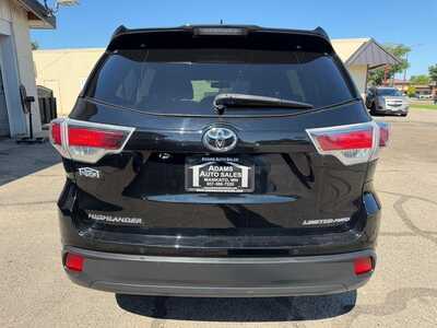 2016 Toyota Highlander, $19700. Photo 6