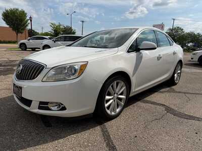 2015 Buick Verano, $4900. Photo 4