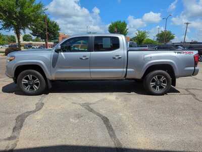 2016 Toyota Tacoma, $24900. Photo 7