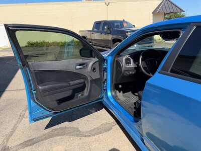 2019 Dodge Charger, $15900. Photo 12