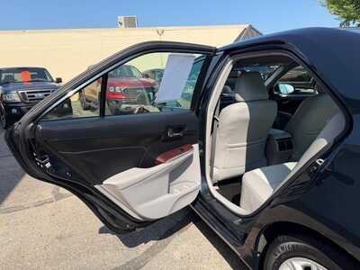 2014 Toyota Camry, $14900. Photo 7