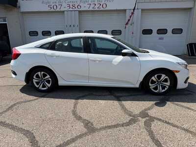 2017 Honda Civic, $13900. Photo 2