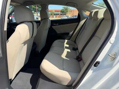 2017 Honda Civic, $13900. Photo 7
