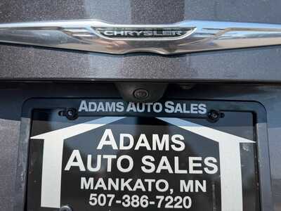 2016 Chrysler 200, $11700. Photo 7