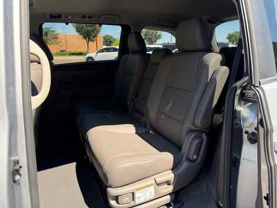 2016 Honda Odyssey, $14500. Photo 10