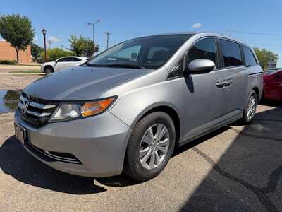 2016 Honda Odyssey, $14500. Photo 4