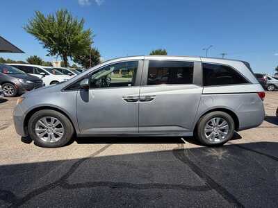 2016 Honda Odyssey, $14500. Photo 5