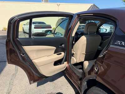2012 Chrysler 200, $7900. Photo 7