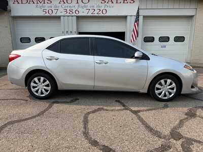 2017 Toyota Corolla, $13500. Photo 2