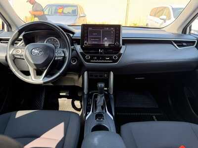 2022 Toyota Corolla Cross, $24700. Photo 12