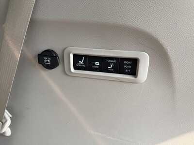 2018 Chrysler Pacifica, $14900. Photo 11