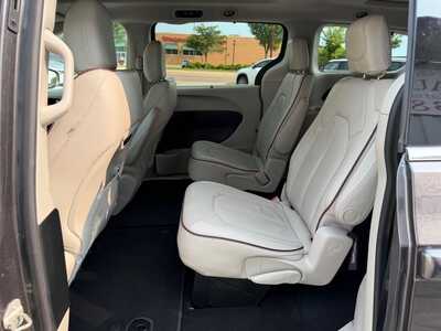 2018 Chrysler Pacifica, $14900. Photo 12