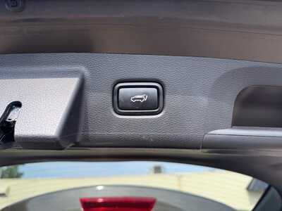 2020 Kia Telluride, $18900. Photo 9