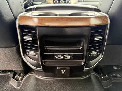 2022 RAM 2500, $28900. Photo 12
