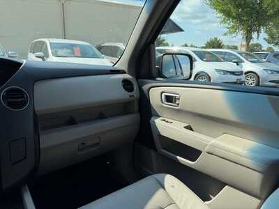 2011 Honda Pilot, $5900. Photo 12