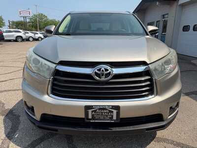 2015 Toyota Highlander, $16900. Photo 3