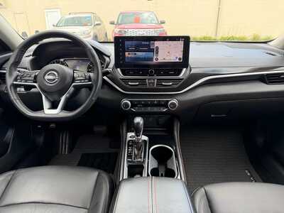 2023 Nissan Altima, $21900. Photo 11