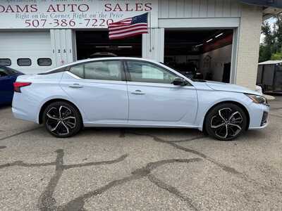 2023 Nissan Altima, $21900. Photo 2