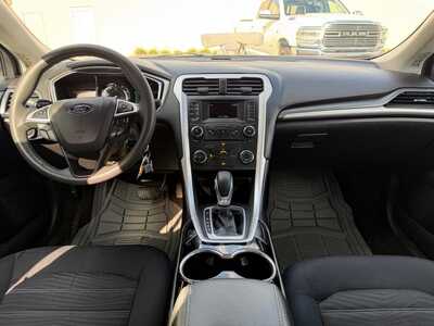 2016 Ford Fusion, $7900. Photo 10