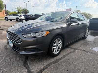 2016 Ford Fusion, $7900. Photo 4
