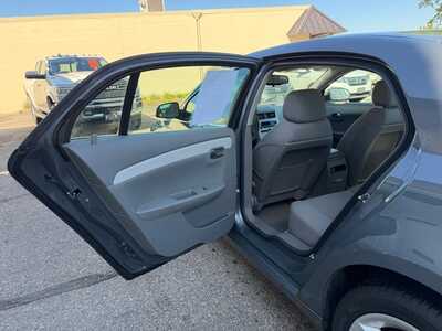 2009 Chevrolet Malibu, $6900. Photo 7