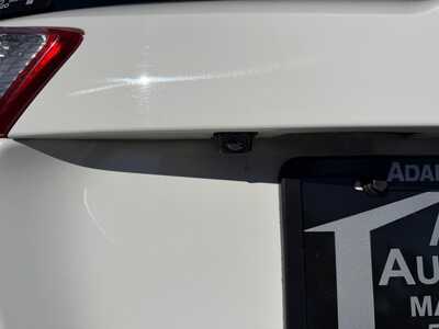 2015 Toyota RAV4, $13900. Photo 7