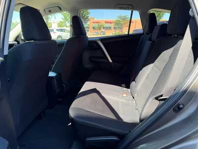 2015 Toyota RAV4, $14900. Photo 10