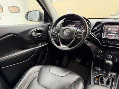 2019 Jeep Cherokee, $16700. Photo 12