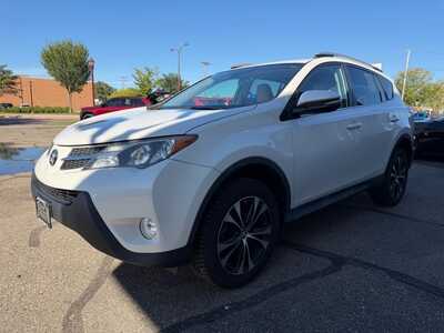 2015 Toyota RAV4, $17700. Photo 4