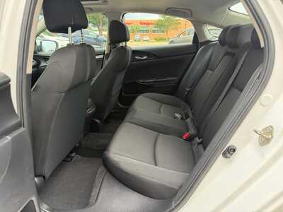 2016 Honda Civic, $13500. Photo 8