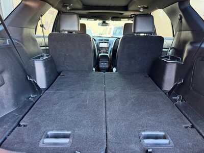 2019 Ford Explorer, $14900. Photo 7