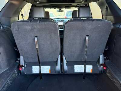 2019 Ford Explorer, $14900. Photo 8