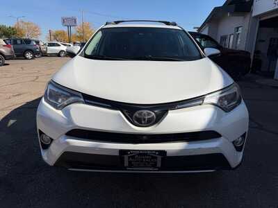 2018 Toyota RAV4, $18900. Photo 3