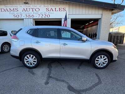 2015 Nissan Rogue, $8700. Photo 2