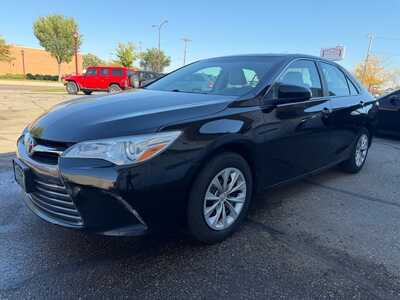 2017 Toyota Camry, $12800. Photo 3